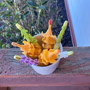 Hawaiian Clay Flower Ball Point Pen